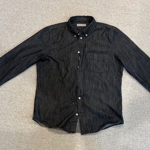 Everlane Dark Gray Casual Button-Down Shirt